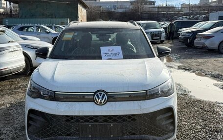 Volkswagen Tiguan, 2026 год, 4 750 000 рублей, 3 фотография