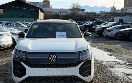 Volkswagen Teramont, 2025 год, 6 050 000 рублей, 4 фотография