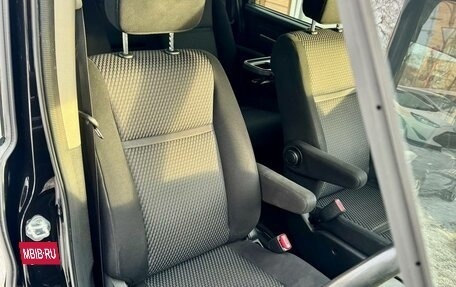 Honda Stepwgn IV, 2016 год, 1 899 000 рублей, 19 фотография