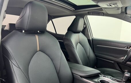 Toyota Camry, 2023 год, 3 590 000 рублей, 15 фотография