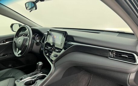 Toyota Camry, 2023 год, 3 590 000 рублей, 14 фотография