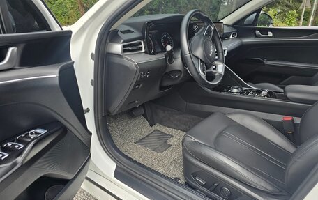 KIA K5, 2023 год, 1 900 000 рублей, 8 фотография