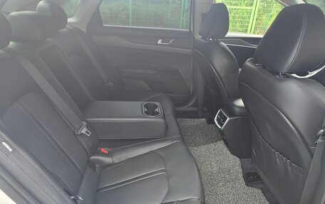 KIA K5, 2023 год, 1 900 000 рублей, 9 фотография