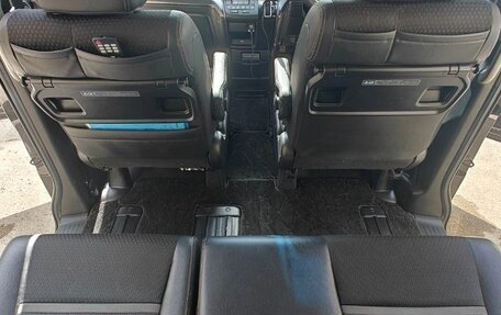 Honda Stepwgn IV, 2018 год, 2 350 000 рублей, 12 фотография