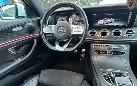 Mercedes-Benz E-Класс, 2020 год, 4 000 000 рублей, 22 фотография