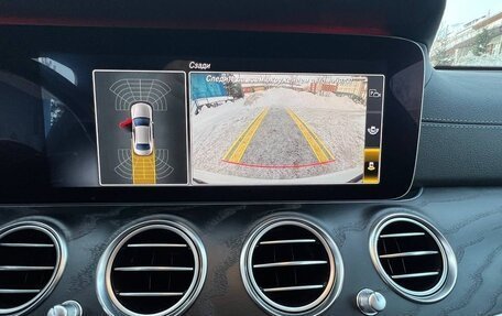 Mercedes-Benz E-Класс, 2020 год, 4 000 000 рублей, 25 фотография