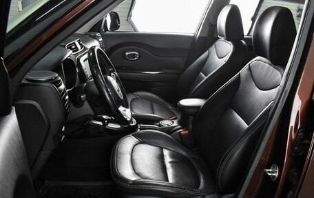 KIA Soul II рестайлинг, 2017 год, 1 567 000 рублей, 10 фотография