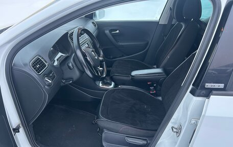 Volkswagen Polo VI (EU Market), 2017 год, 1 250 000 рублей, 17 фотография