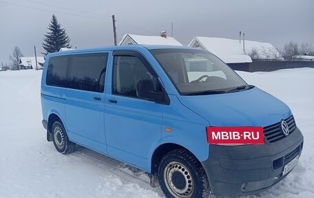 Volkswagen Transporter T5 рестайлинг, 2003 год, 980 000 рублей, 5 фотография