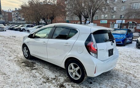 Toyota Aqua I, 2018 год, 1 289 000 рублей, 6 фотография