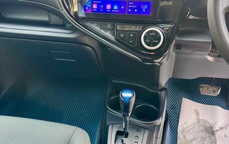 Toyota Aqua I, 2018 год, 1 289 000 рублей, 15 фотография