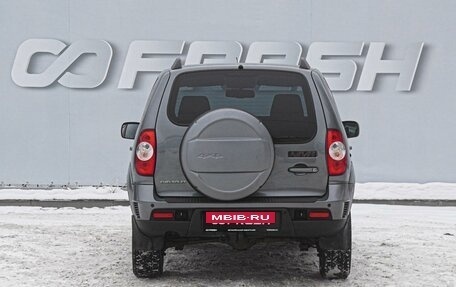 Chevrolet Niva I рестайлинг, 2018 год, 969 000 рублей, 4 фотография