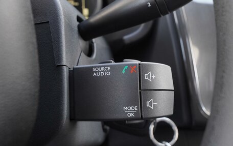 Renault Sandero II рестайлинг, 2019 год, 1 270 000 рублей, 15 фотография