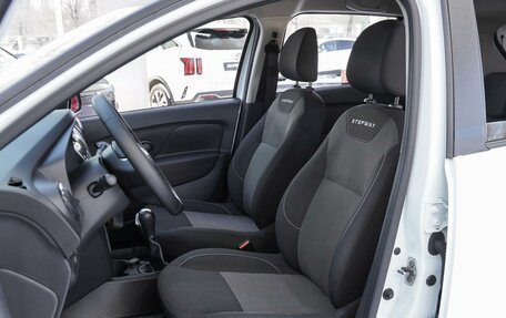 Renault Sandero II рестайлинг, 2019 год, 1 270 000 рублей, 10 фотография