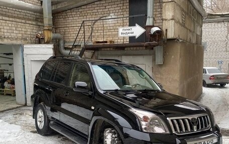 Toyota Land Cruiser Prado 120 рестайлинг, 2007 год, 2 700 000 рублей, 1 фотография