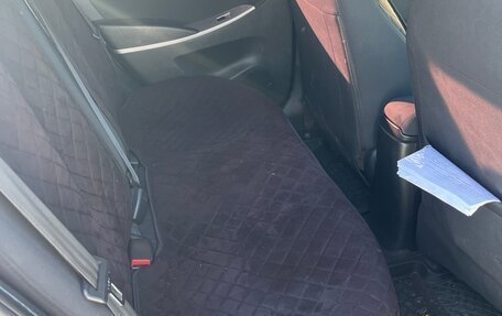 Hyundai Solaris II рестайлинг, 2012 год, 710 000 рублей, 10 фотография