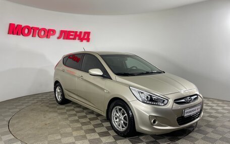 Hyundai Solaris II рестайлинг, 2013 год, 750 000 рублей, 3 фотография