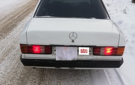Mercedes-Benz 190 (W201), 1985 год, 120 000 рублей, 4 фотография