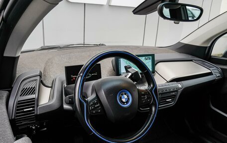 BMW i3 I01 рестайлинг, 2014 год, 1 768 000 рублей, 6 фотография
