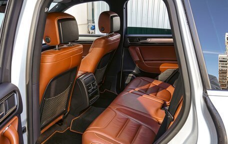 Volkswagen Touareg III, 2016 год, 3 040 000 рублей, 11 фотография