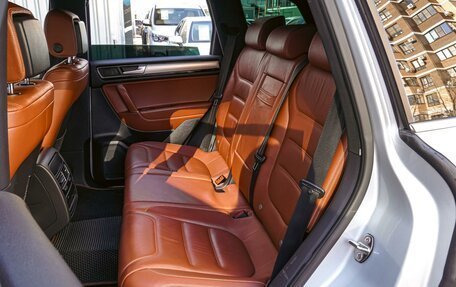 Volkswagen Touareg III, 2016 год, 3 040 000 рублей, 9 фотография