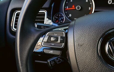 Volkswagen Touareg III, 2016 год, 3 040 000 рублей, 15 фотография