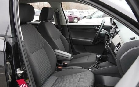 Volkswagen Polo VI (EU Market), 2022 год, 1 970 000 рублей, 8 фотография