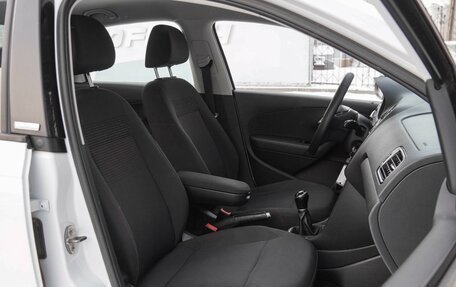 Volkswagen Polo VI (EU Market), 2017 год, 830 000 рублей, 8 фотография