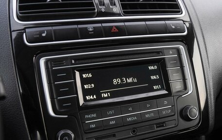 Volkswagen Polo VI (EU Market), 2017 год, 830 000 рублей, 12 фотография