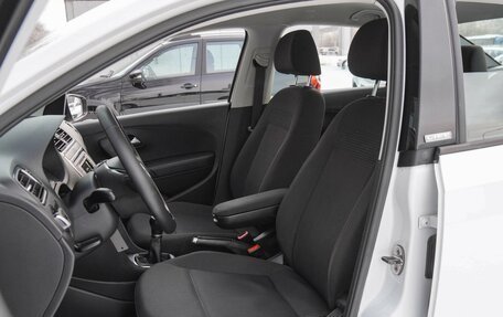 Volkswagen Polo VI (EU Market), 2017 год, 830 000 рублей, 10 фотография