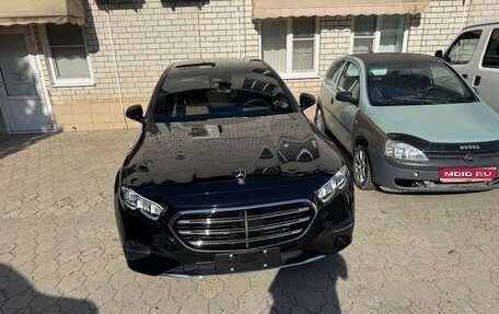 Mercedes-Benz E-Класс, 2024 год, 6 200 000 рублей, 1 фотография