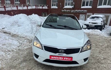 KIA cee'd I рестайлинг, 2012 год, 530 000 рублей, 1 фотография