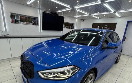 BMW 1 серия, 2021 год, 2 999 000 рублей, 8 фотография