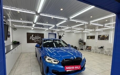 BMW 1 серия, 2021 год, 2 999 000 рублей, 9 фотография