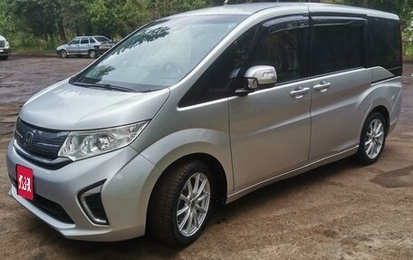 Honda Stepwgn IV, 2015 год, 1 850 000 рублей, 1 фотография