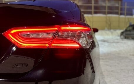 Toyota Camry, 2019 год, 2 950 000 рублей, 5 фотография