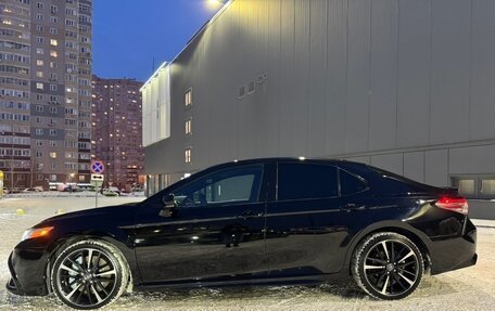 Toyota Camry, 2019 год, 2 950 000 рублей, 6 фотография