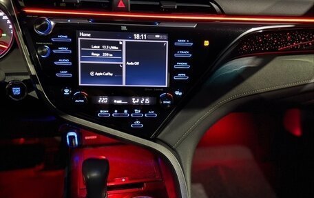 Toyota Camry, 2019 год, 2 950 000 рублей, 14 фотография