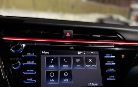 Toyota Camry, 2019 год, 2 950 000 рублей, 15 фотография