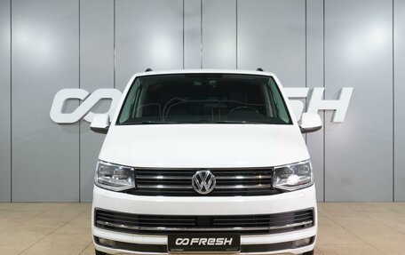 Volkswagen Multivan T6 рестайлинг, 2019 год, 4 099 000 рублей, 3 фотография