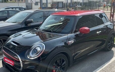 MINI Hatch, 2020 год, 2 850 000 рублей, 2 фотография