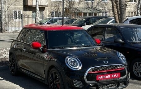 MINI Hatch, 2020 год, 2 850 000 рублей, 3 фотография