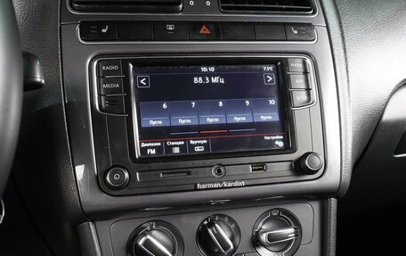 Volkswagen Polo VI (EU Market), 2018 год, 1 230 000 рублей, 13 фотография