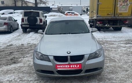 BMW 3 серия, 2005 год, 820 000 рублей, 2 фотография