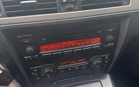 BMW 3 серия, 2005 год, 820 000 рублей, 16 фотография