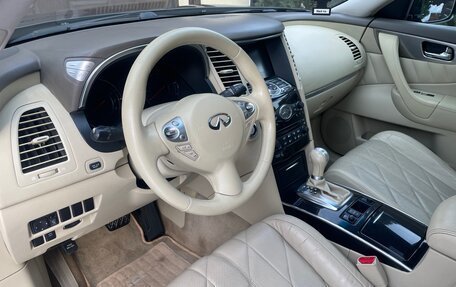 Infiniti FX II, 2008 год, 1 450 000 рублей, 9 фотография