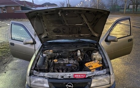 Opel Vectra A, 1992 год, 130 000 рублей, 10 фотография