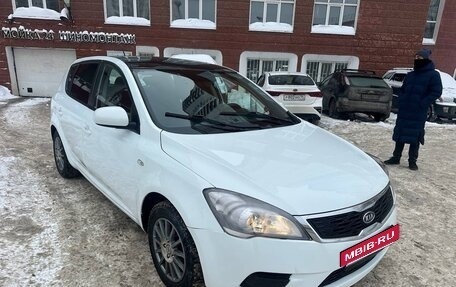 KIA cee'd I рестайлинг, 2012 год, 530 000 рублей, 3 фотография