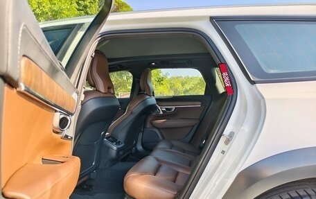 Volvo V90 Cross Country I рестайлинг, 2024 год, 6 800 000 рублей, 9 фотография