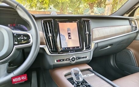 Volvo V90 Cross Country I рестайлинг, 2024 год, 6 800 000 рублей, 14 фотография